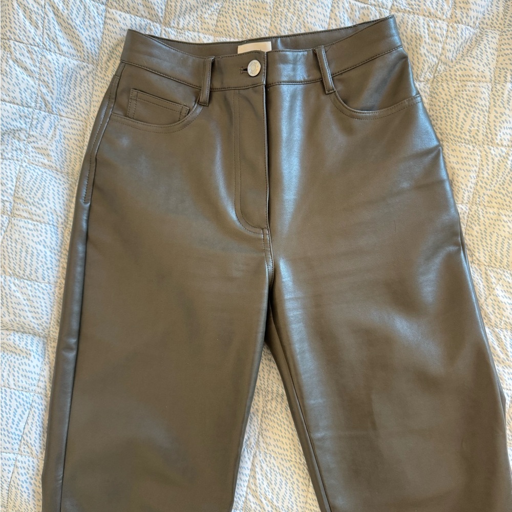 The Melina Pant from Aritzia